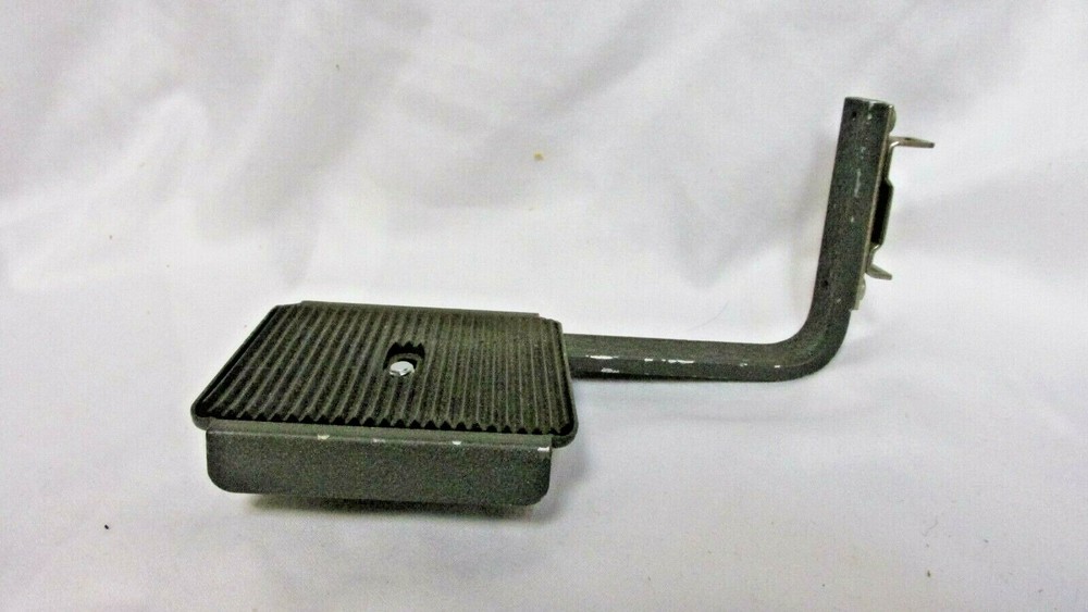 Universal Flash Bracket With Special Graflex Flash Holder For Medium Format.