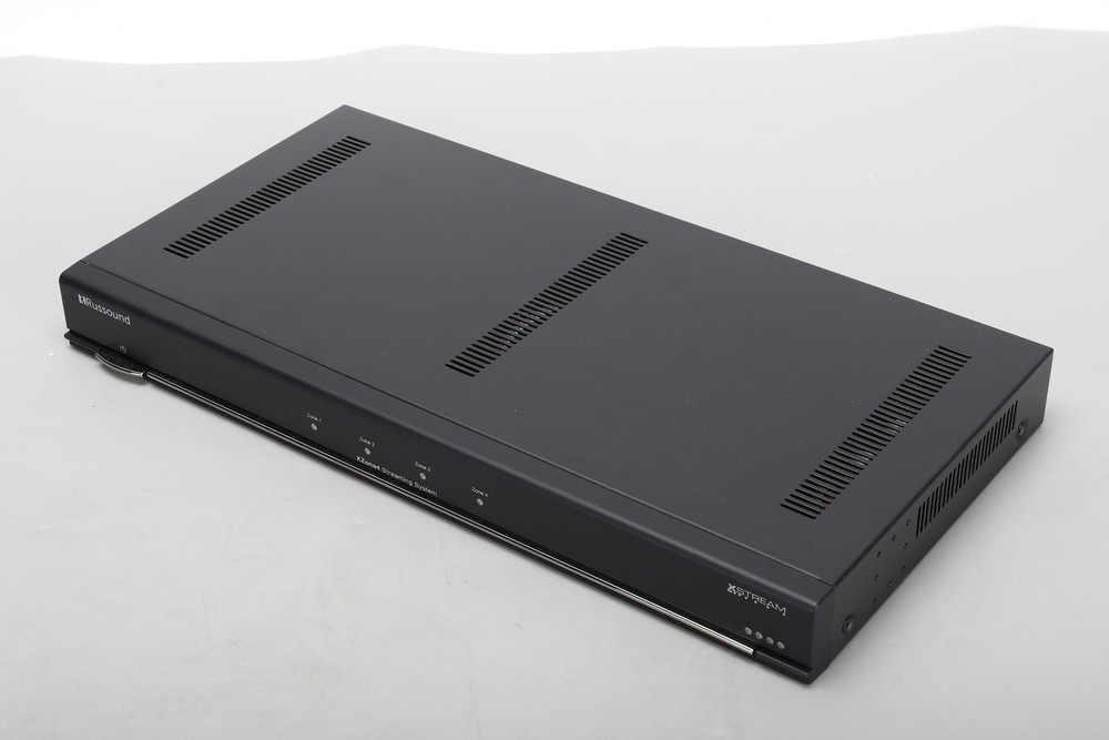 Russound xZone4 Multi-Zone Audio Distribution System W/ Power Cable & Rack Ears