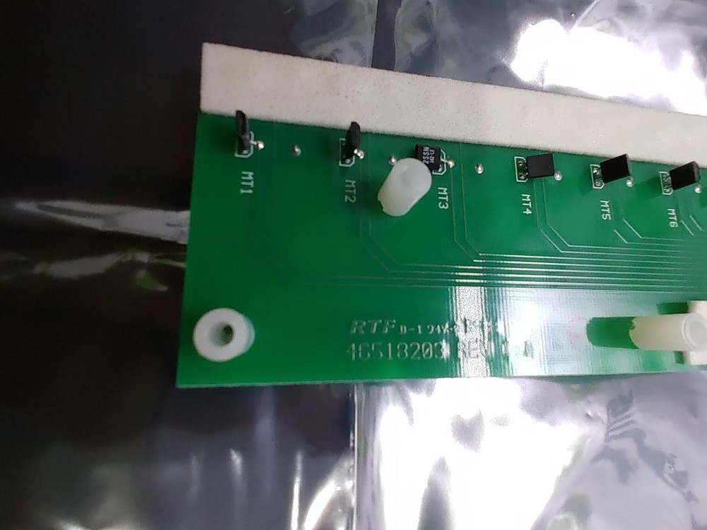 UNIVERSAL INSTRUMENTS 46518301 REV E TRAY SENSOR ASSEMBLY BOARD