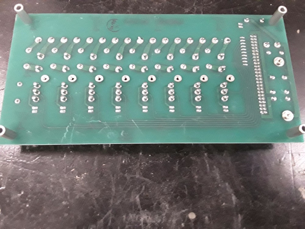 Opto 22 PB8H Module Rack Board