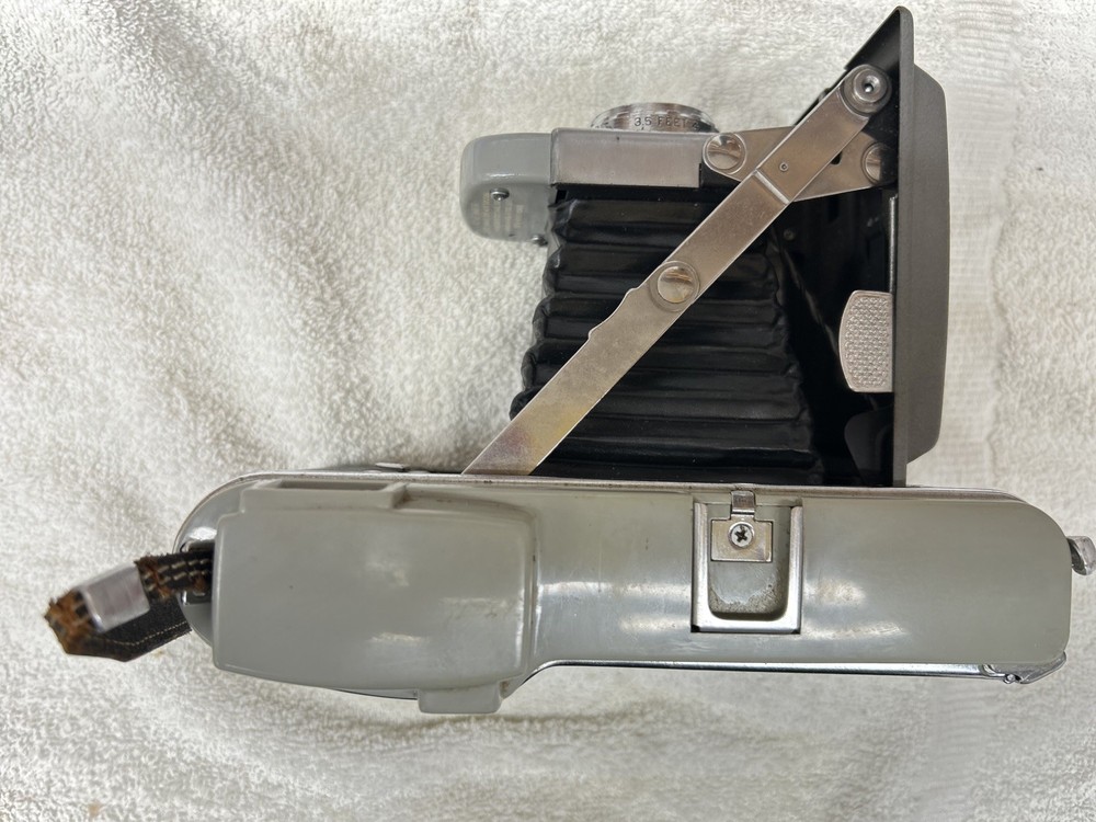 Polaroid Land Camera Model 80