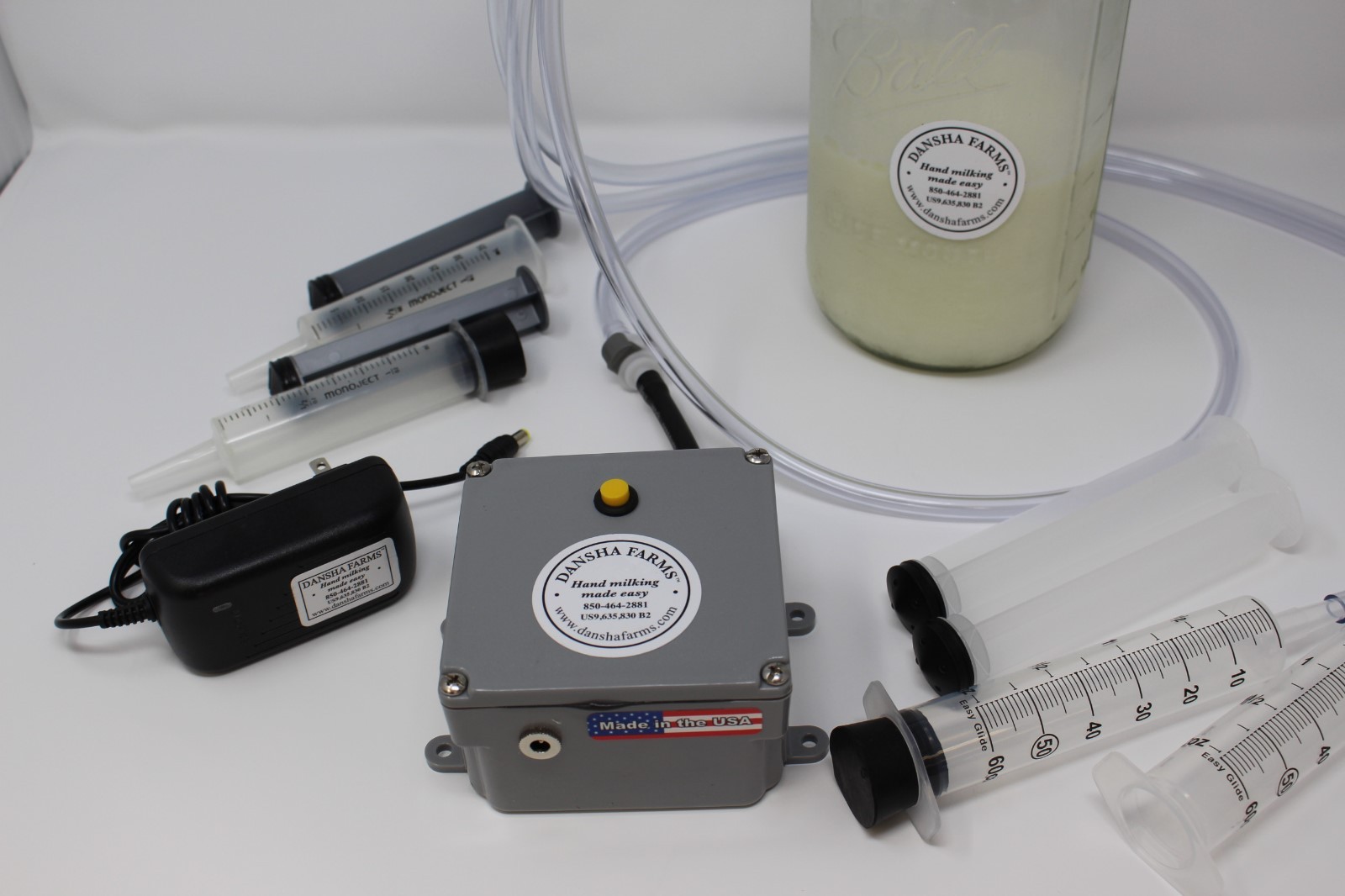 Dansha Farms™ Goat Sheep Cow Rechargeable Vacuum Milk Machine 1/2 Gallon 2 Teat