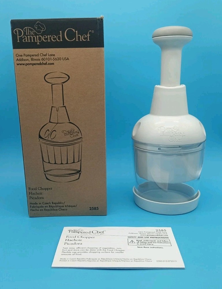 Pampered Chef Push Function Food Chopper - White - #2585