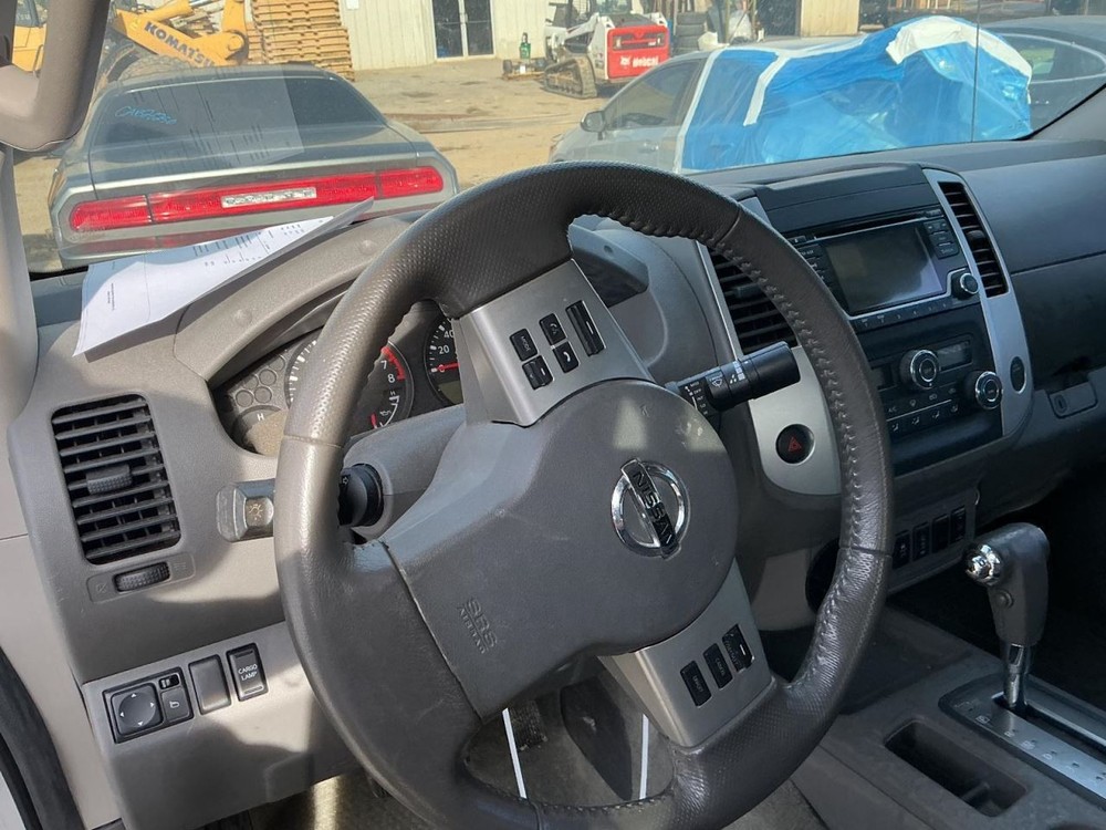 FRONTIER 2016 Glove Box 4971752