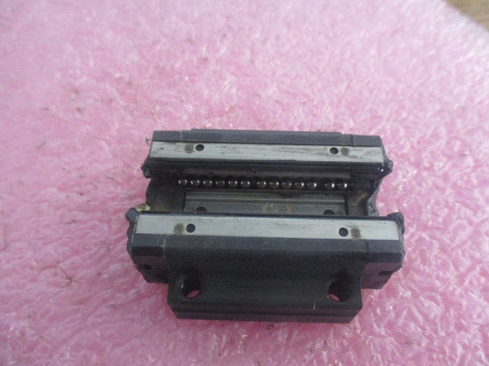 THK Model: HSR15 Linear Table