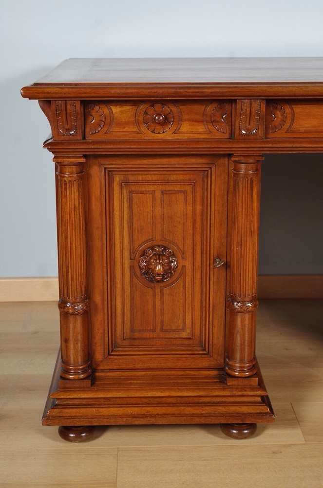 Honoré Dufin: Renaissance style office
