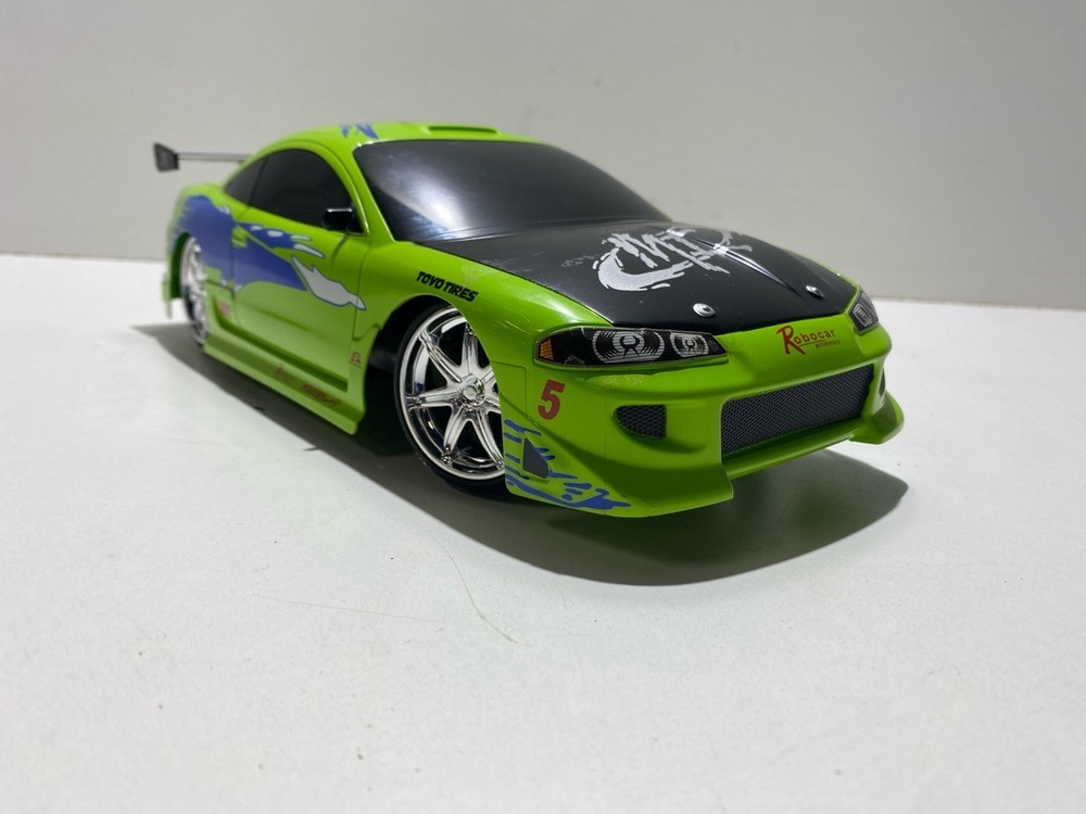 RC CAR (P32003224)