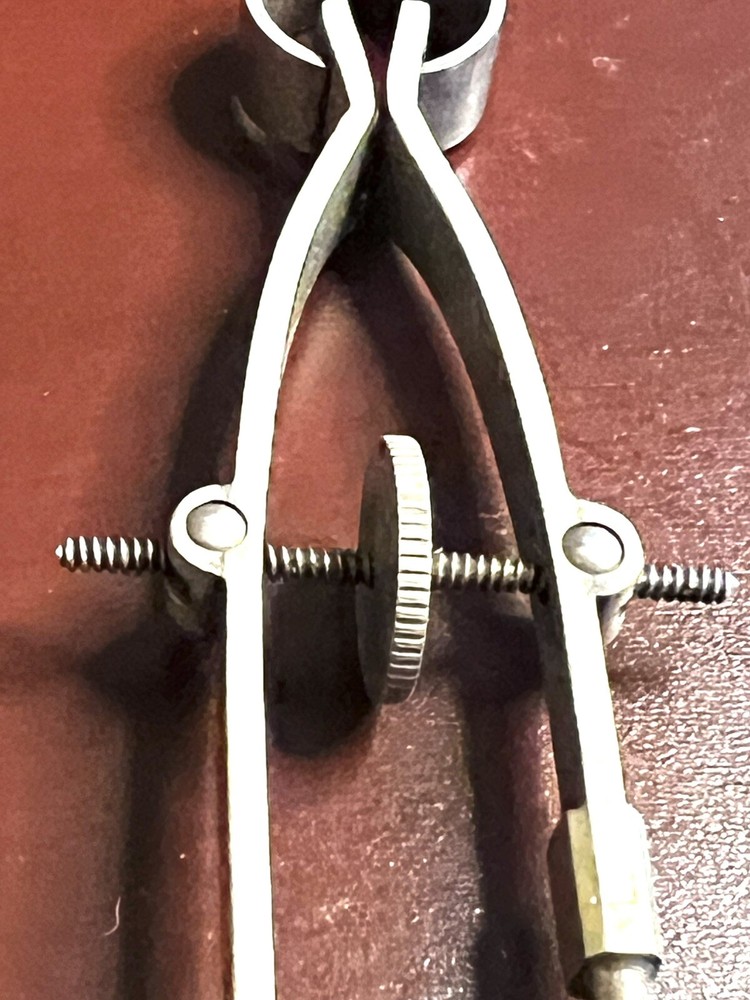 Vintage Drafting Compass Engineer Geometry Tool Metal Divider Compass