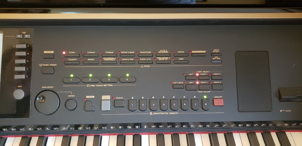 Yamaha Clarinova CVP-309GP