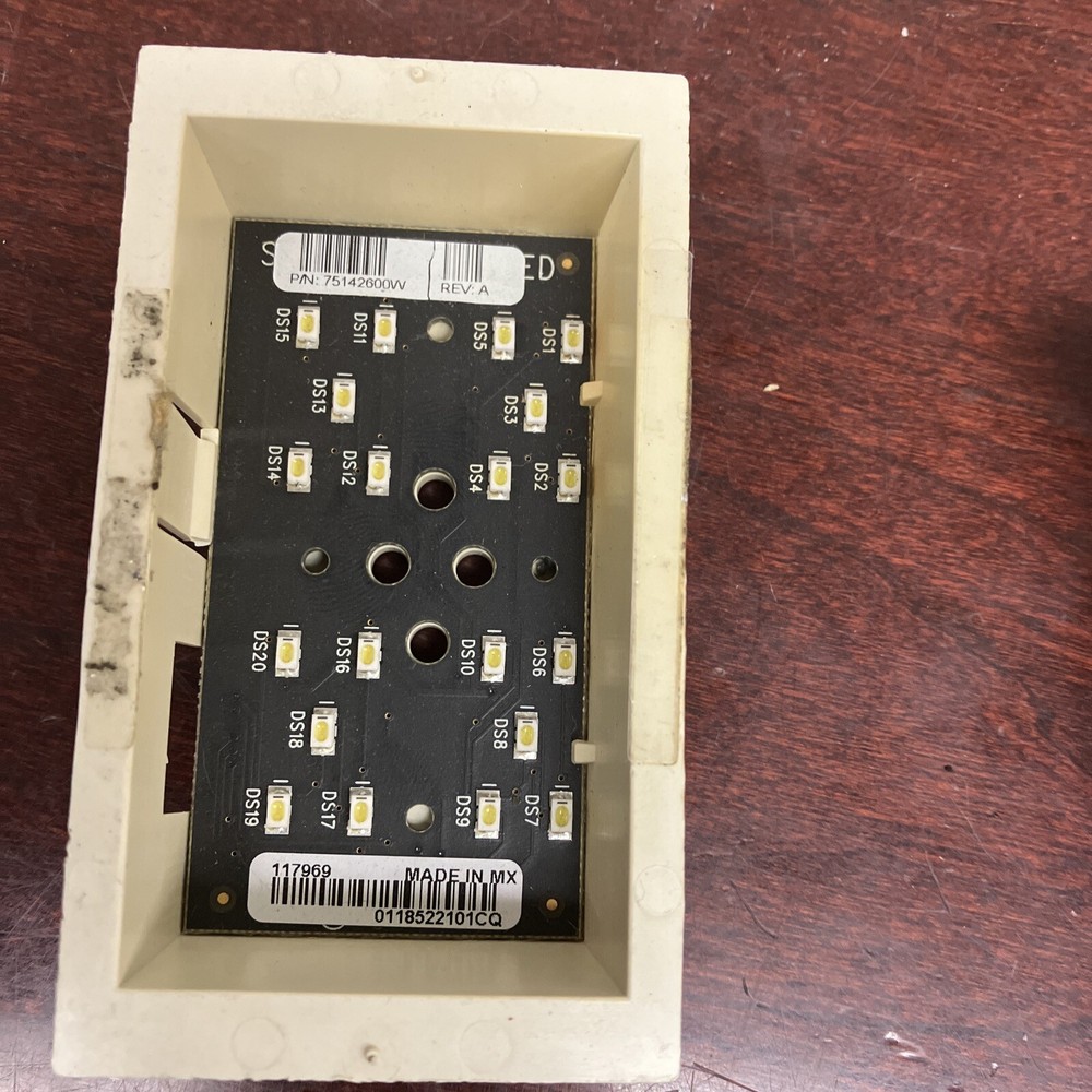 IGT S2000 Single Denom￼ LED Light Box