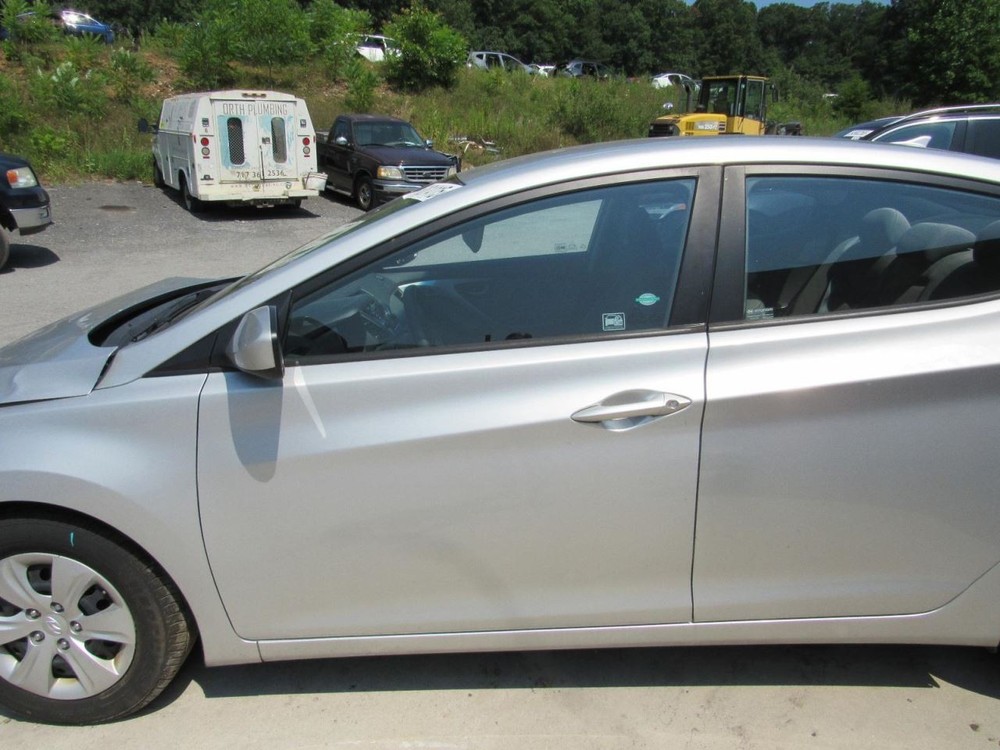 ELANTRA 2016 Glove Box 1065424