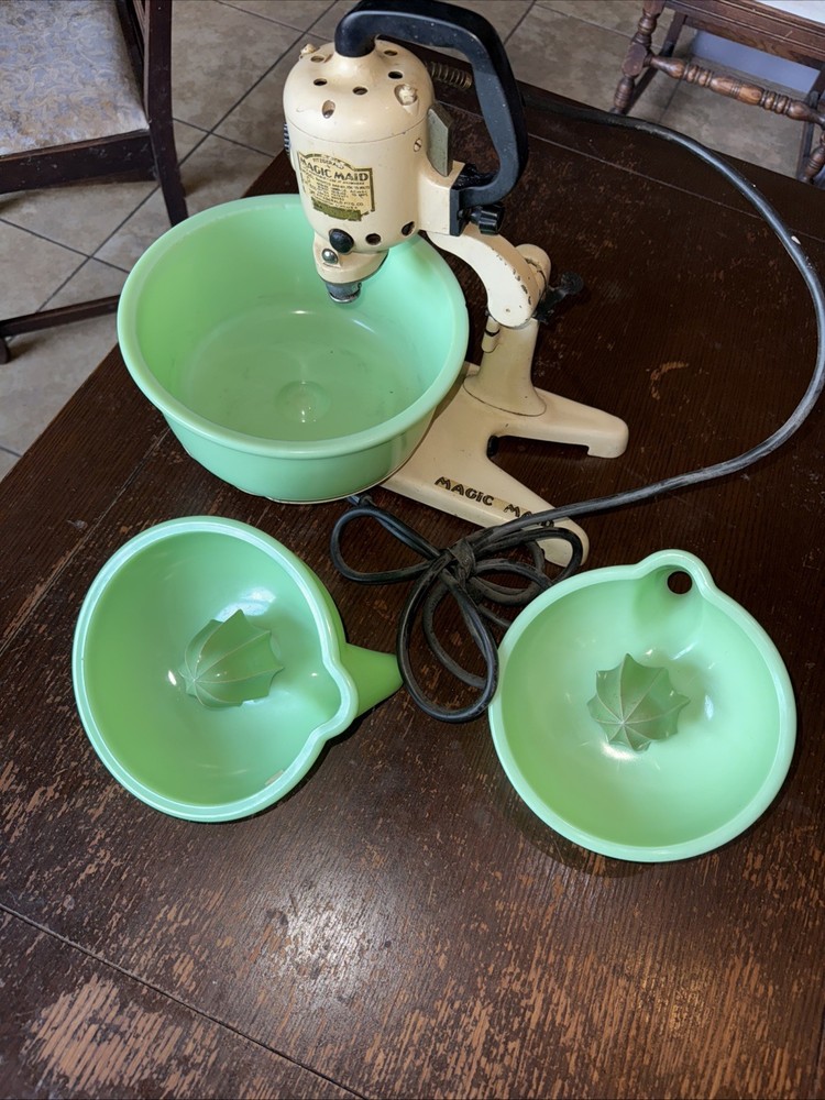 Magic Maid Juicer