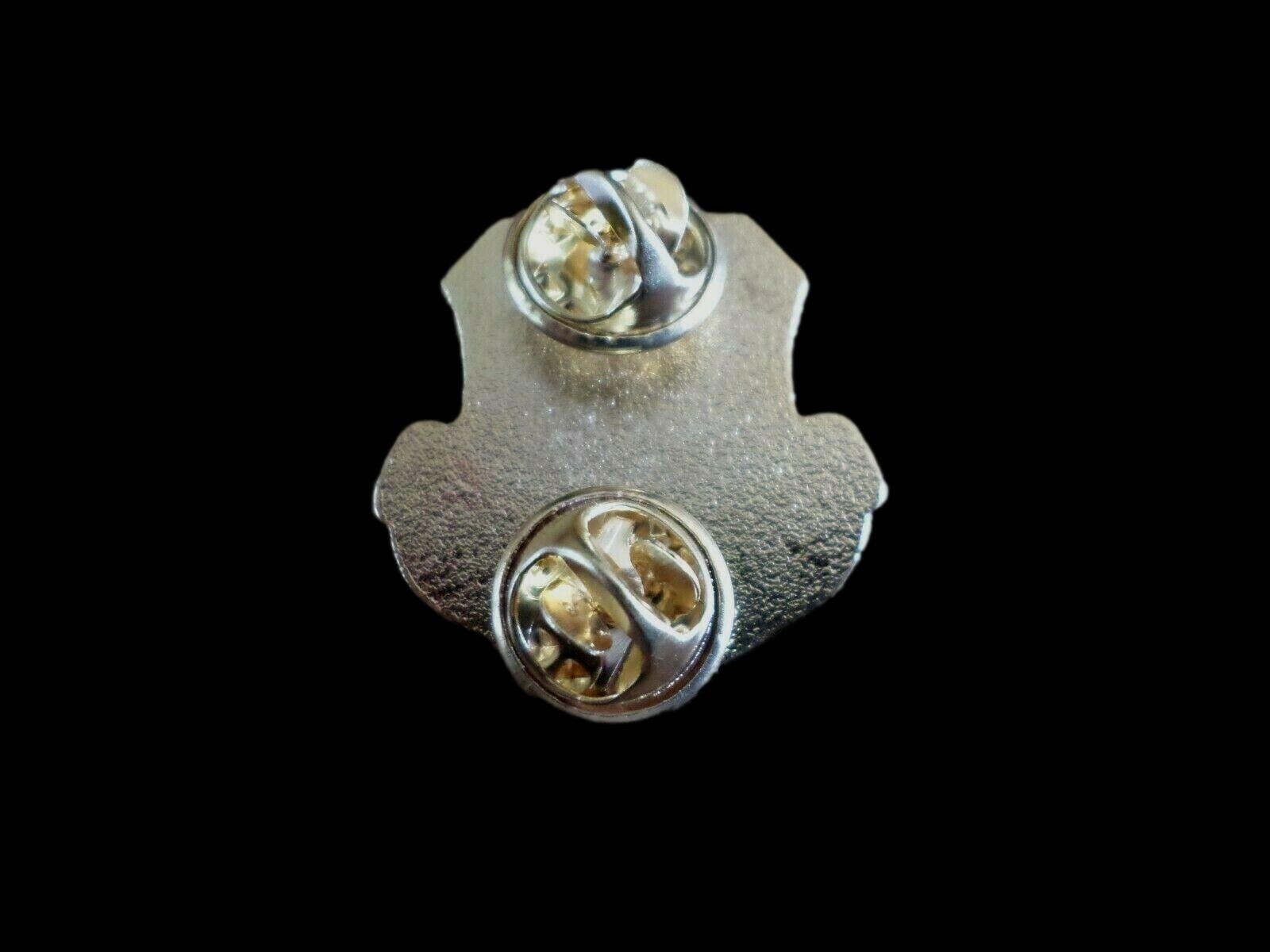 U.S MILITARY AIR FORCE SAC STRATEGIC AIR COMMAND HAT LAPEL PIN