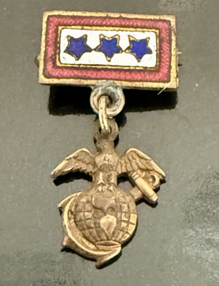 Rare USMC WWII Vintage 3 Blue Star Sons In Service with Eagle Globe Anchor Pin