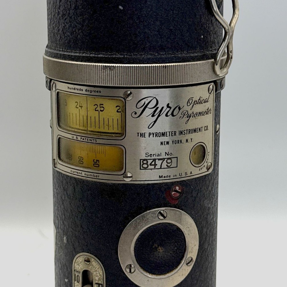 Vintage PYRO Optical Pyrometer Instrument Co Temperature Sensor Thermometer
