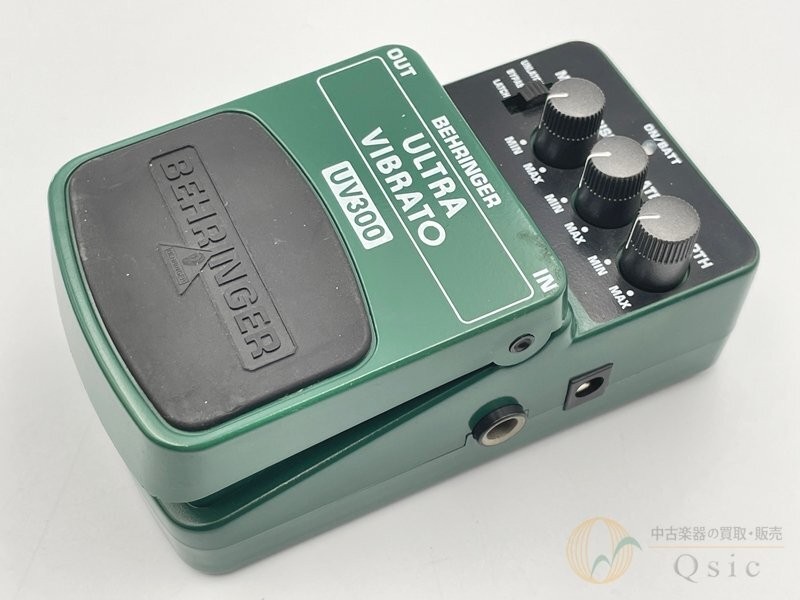 [Used] BEHRINGER UV300 Auto-wah whose response changes depending on picking