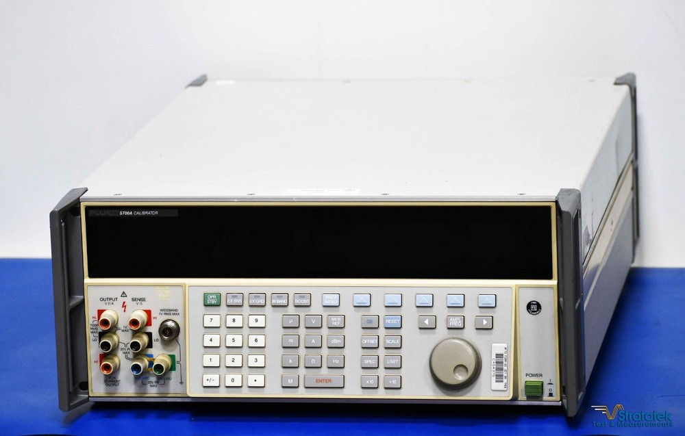 Fluke 5700A Multifunction Calibrator 5700A-03 Option ISO 17025 Calibrated