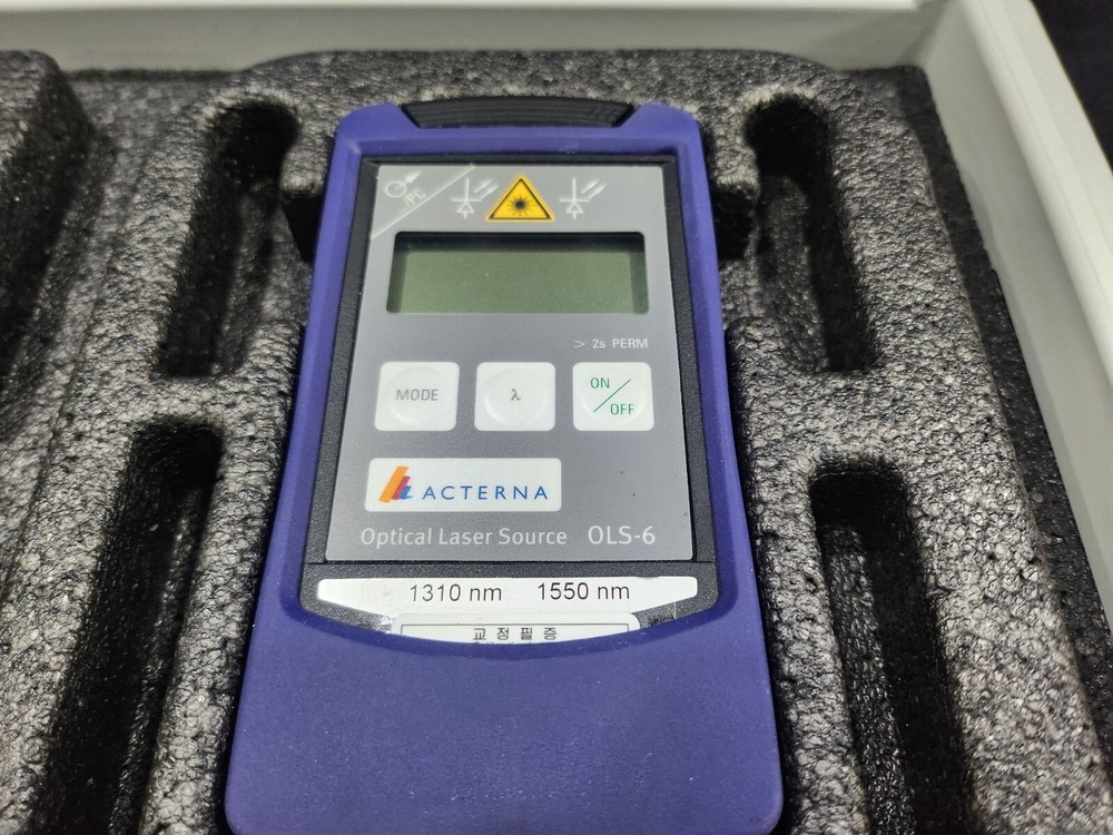 Acterna OLS-6 : Optical Laser Source, Untested