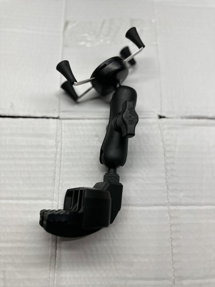 Quantum/Pride Ram Cell Phone Holder W/mount