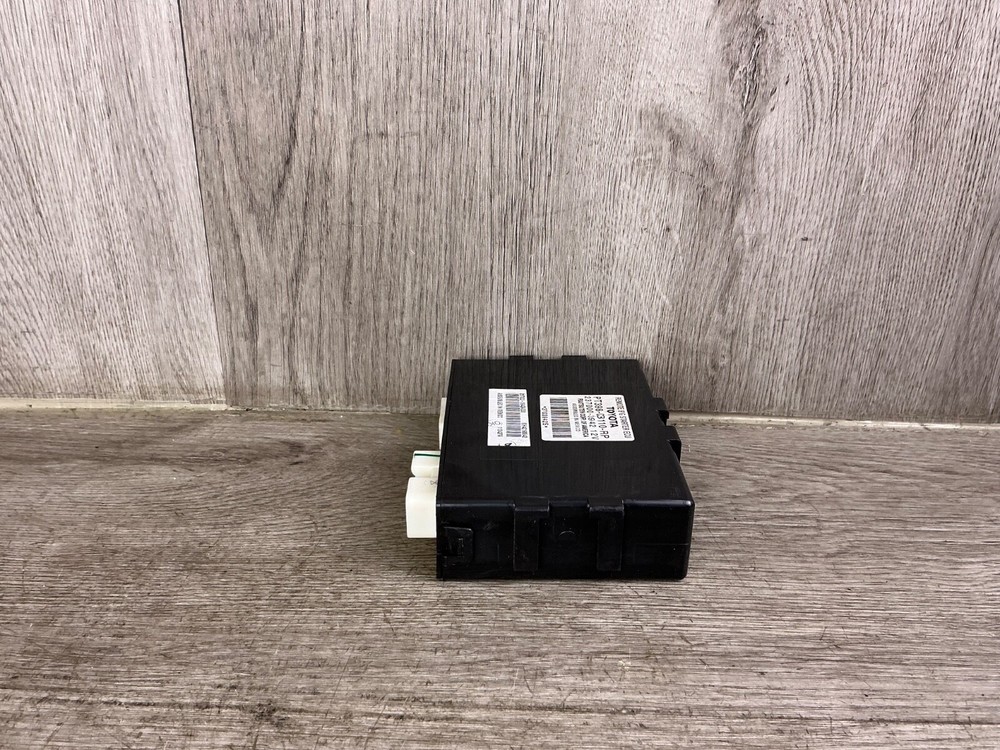 2008-2016 Toyota Rav4 Remote Start Module Sequoia module only OEM