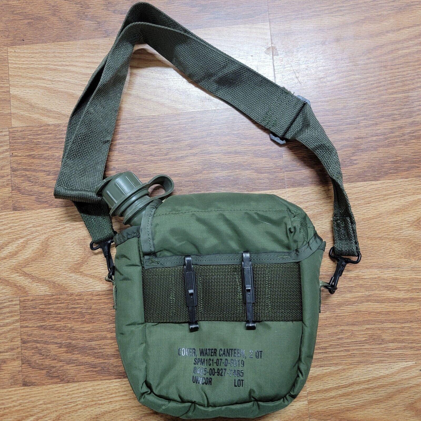 US Military 2 QT Collapsible Water Canteen with 2 Quart Pouch Cover & Sling EXC