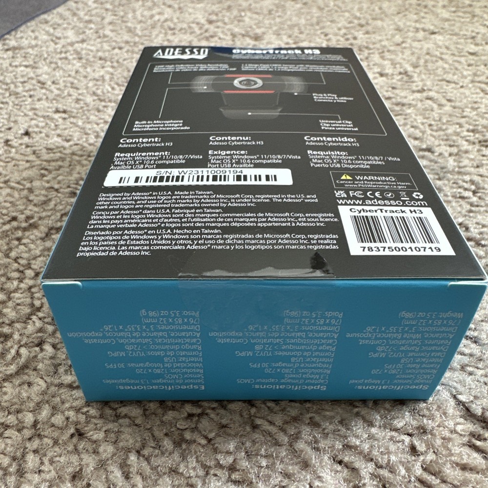 Adesso Cybertrack H3 720P Webcam