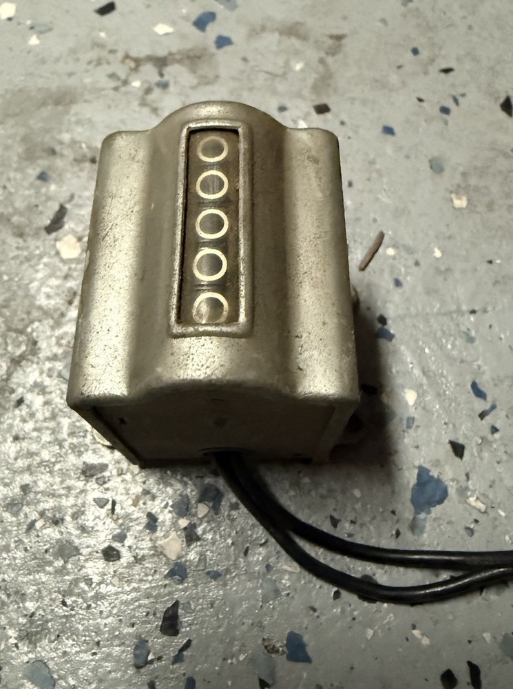 WW2 Mercury Electromechanical 5 Digit Counter Production Instrument Co.