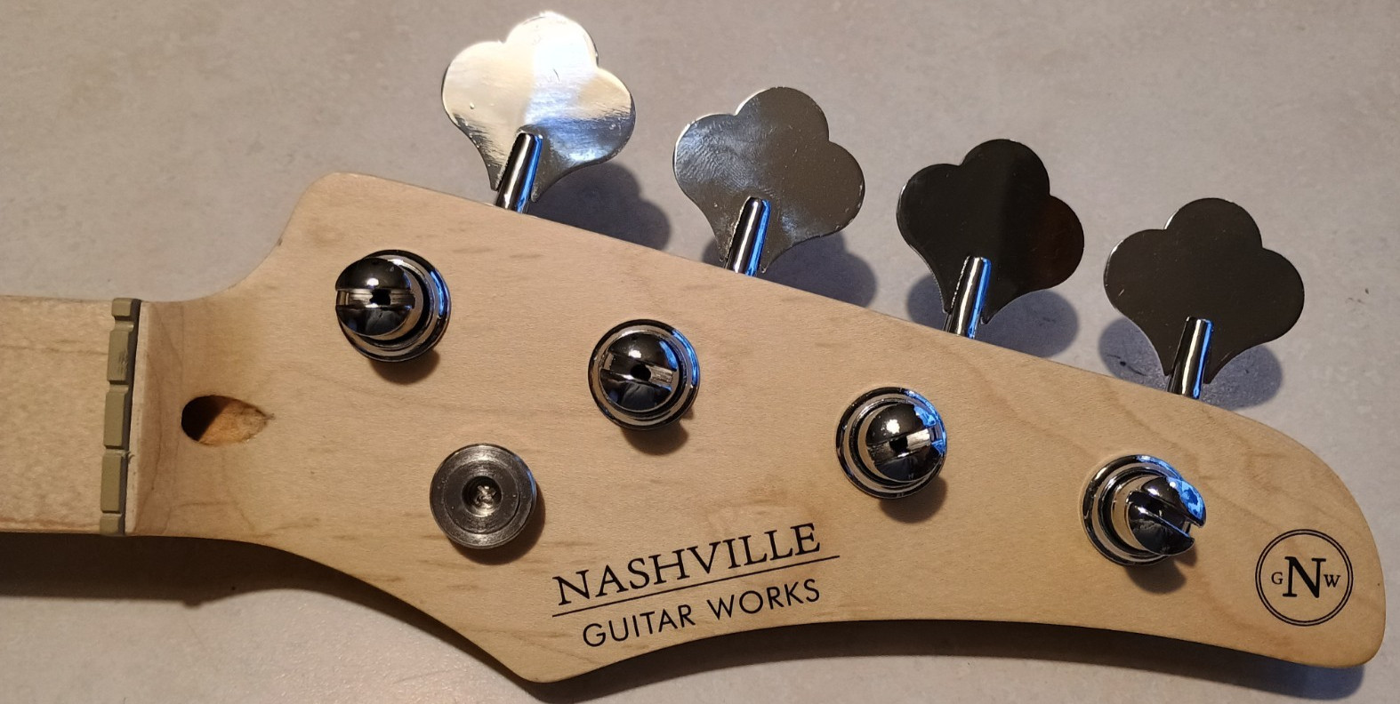 OPEN BOX Nashville Guitar Works Precision Bass Neck Maple Fretboard Tuners NGW