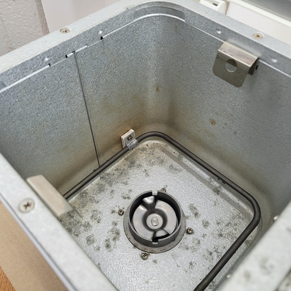 Regal K6726 Automatic Breadmaker Bread Machine