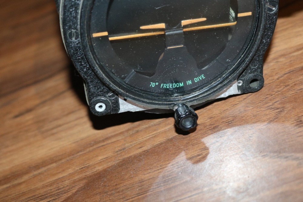 WWII Douglas SBD dive bomber horizontal situation indicator 70 deg RARE!
