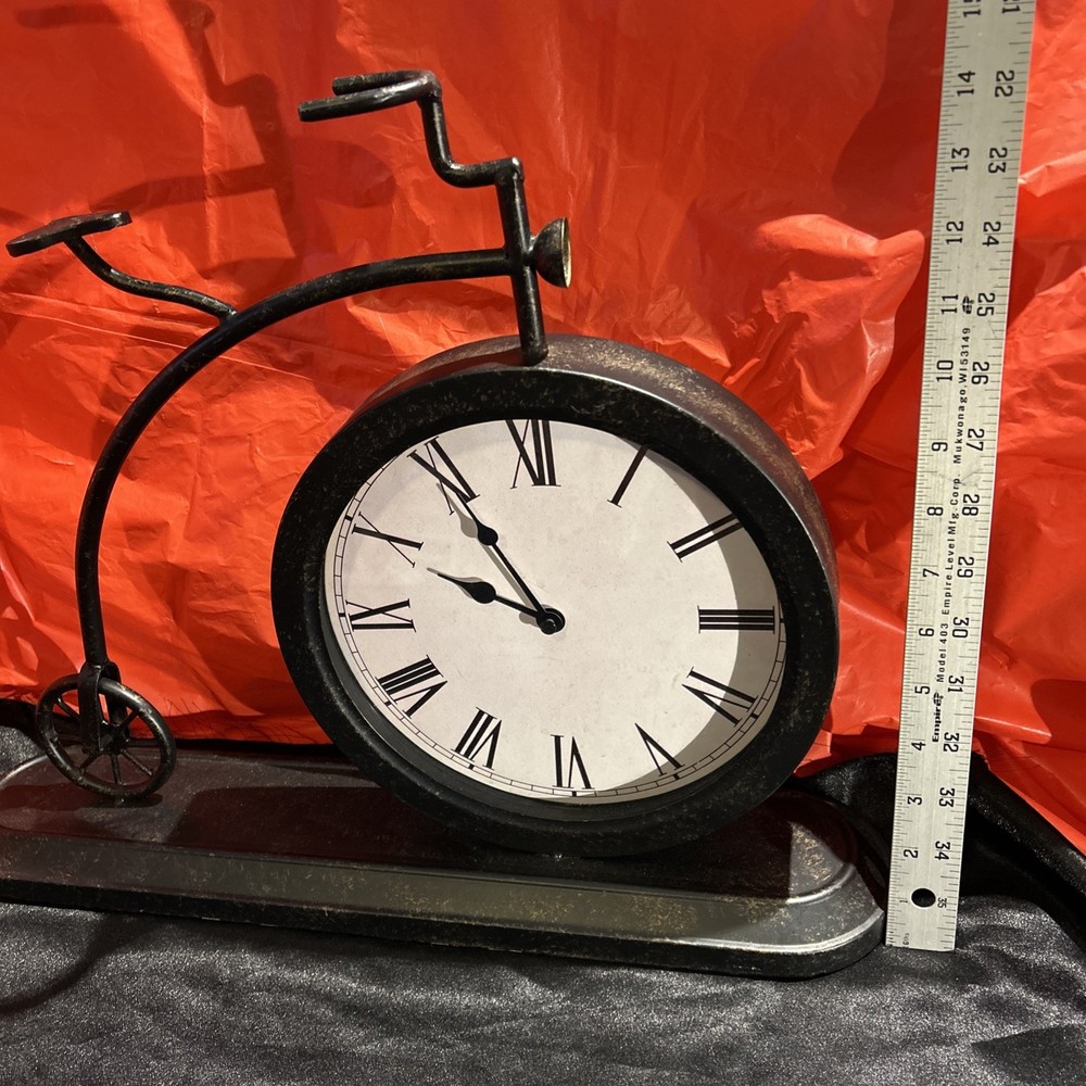 Bicycle Iron Metal Clock . Works