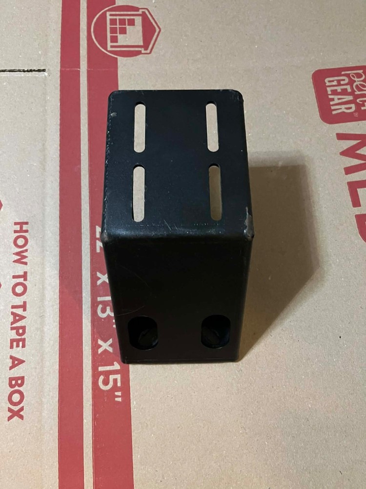 Havis Heavy-Duty Offset Angle Bracket C-HDM-410 USED