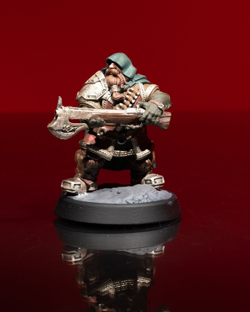 DnD Dwarven Ranger Mini 32mm Scale (unpainted)