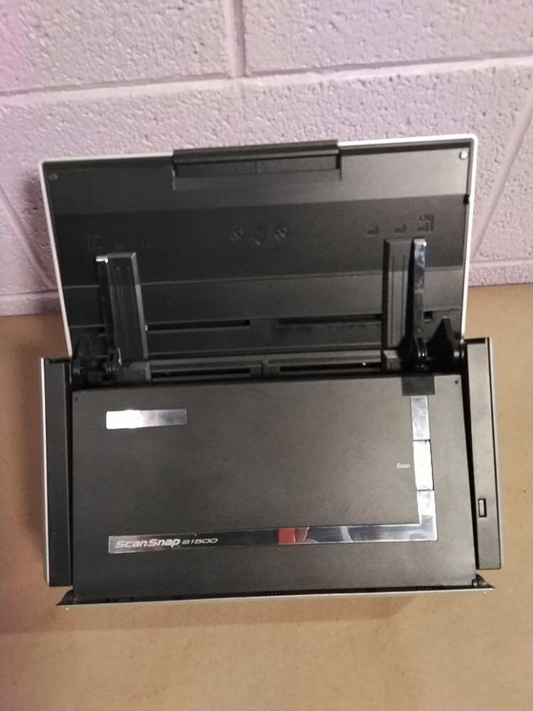 Fujitsu ScanSnap S1500M Document Scanner. READ DESCRIPTION. Untested .WORKS!?!?