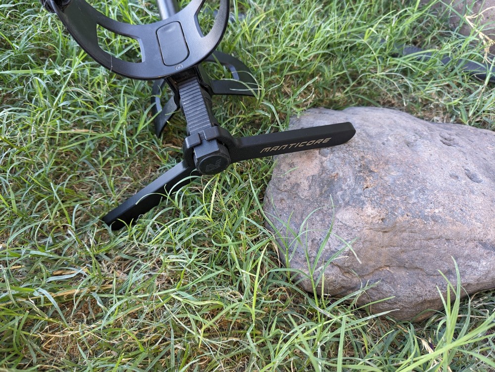 Kick Stand For Minelab Manticore