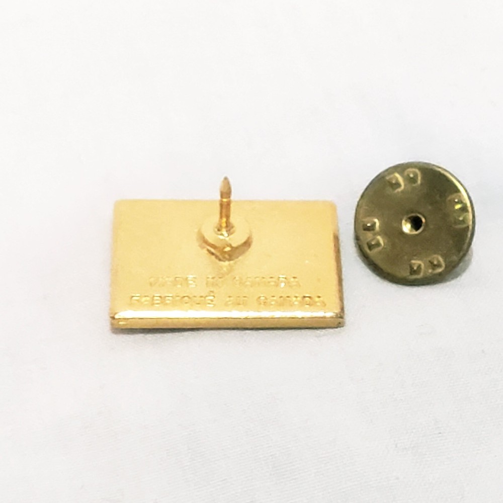 Canada Maple Leaf Hat Lapel Pin 1"