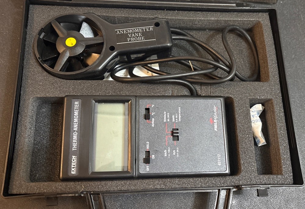Extech Instruments Thermo-Anemometer Field Master & Vane Probe 451112 & Case