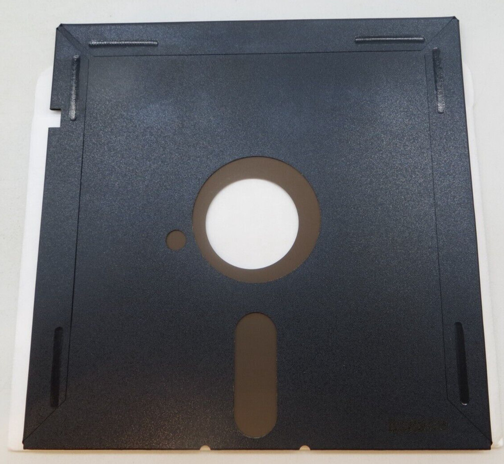 CONQUEST Pre-Release 0.5 DATABASE QUERY DEVELOPMENT 5.25" Floppy Disk