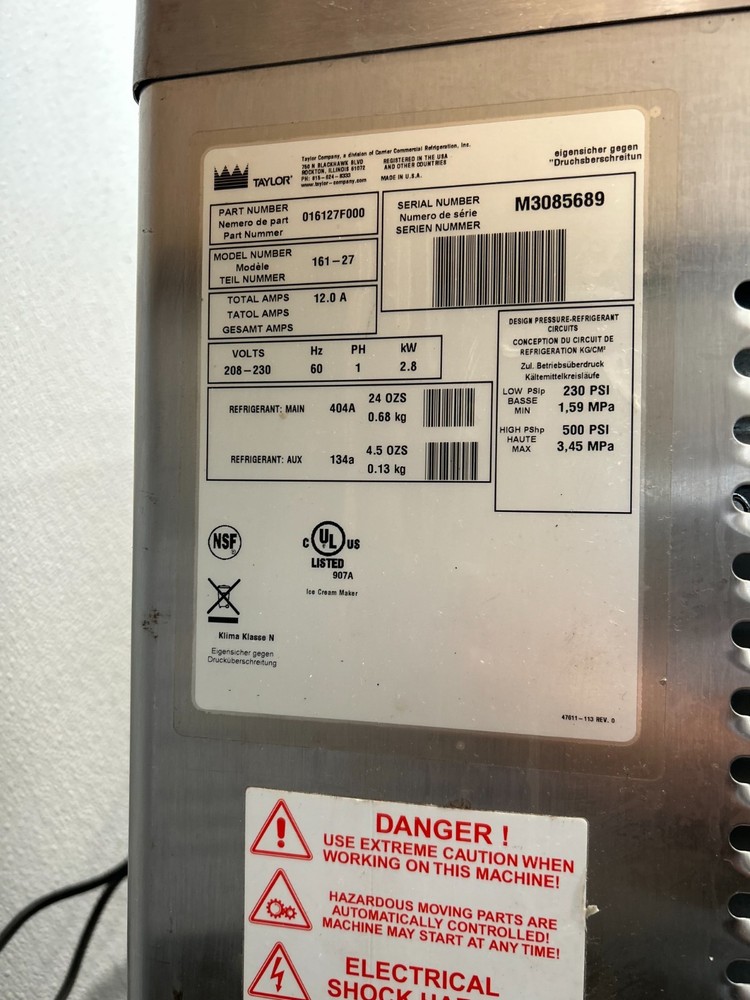 commercial soft serve ice cream machine