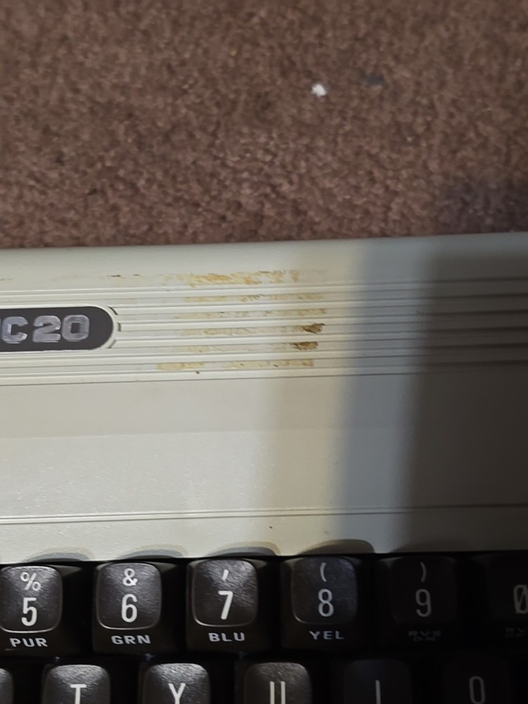 Commodore VIC-20 Computer W Original Box Manual Cables Schematic - Not Tested