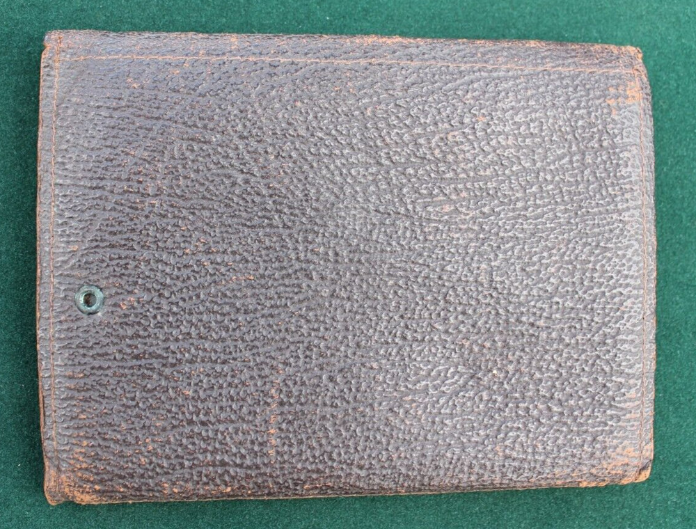 WORLD WAR 2 SEAMAN'S LEATHER WALLET ID'ED TO GERARD R. RICHER FALL RIVER MA