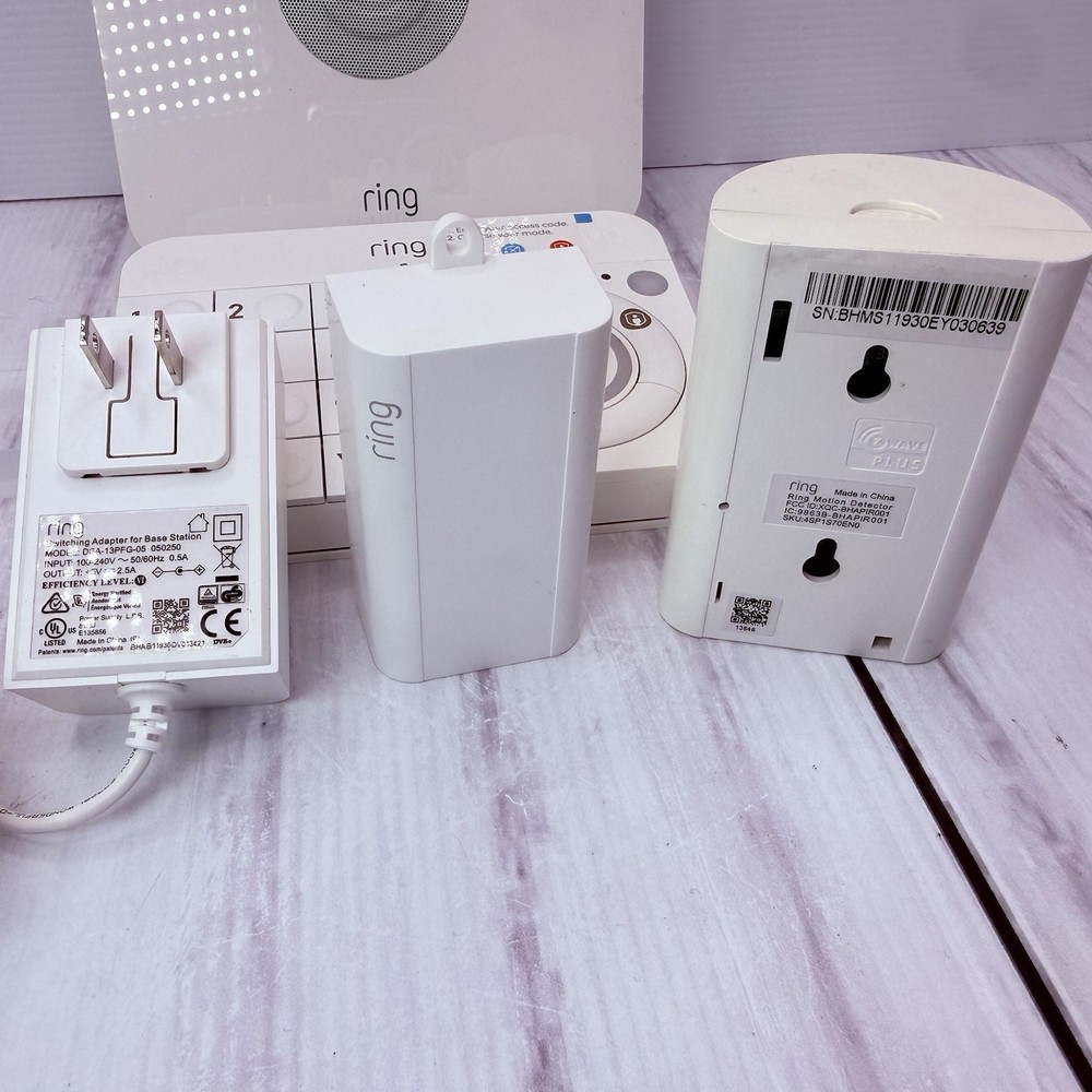 Ring Alarm System v2 Bundle Base Station, Keypad, Motion Sensor, Power Supply
