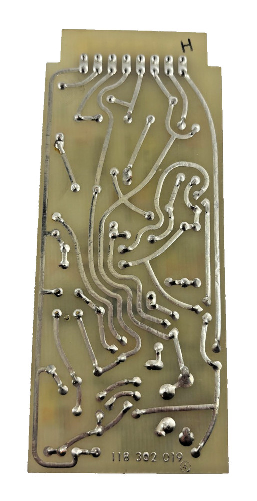 101070204H Circuit Board – Industrial Control Module / PCB