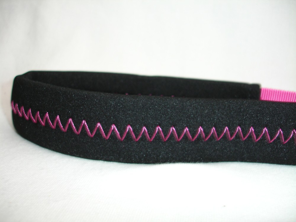 LYNCA Camera neck strap, Pink / Black