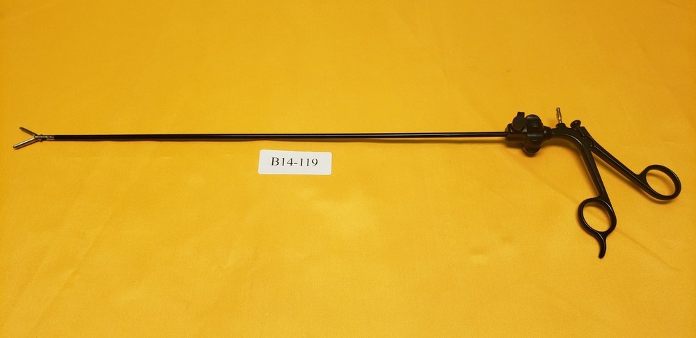 Stryker Laparoscopic 5mm x 45cm Monopolar Atramatic Forceps REF: 250-080-595