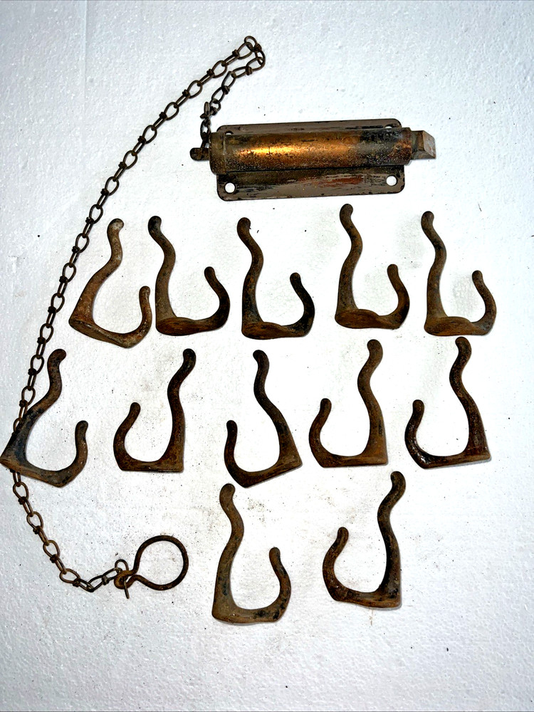Antique Vintage Spring Load Barn Gate Door Latch Lock Pull Chain Rustic Hooks