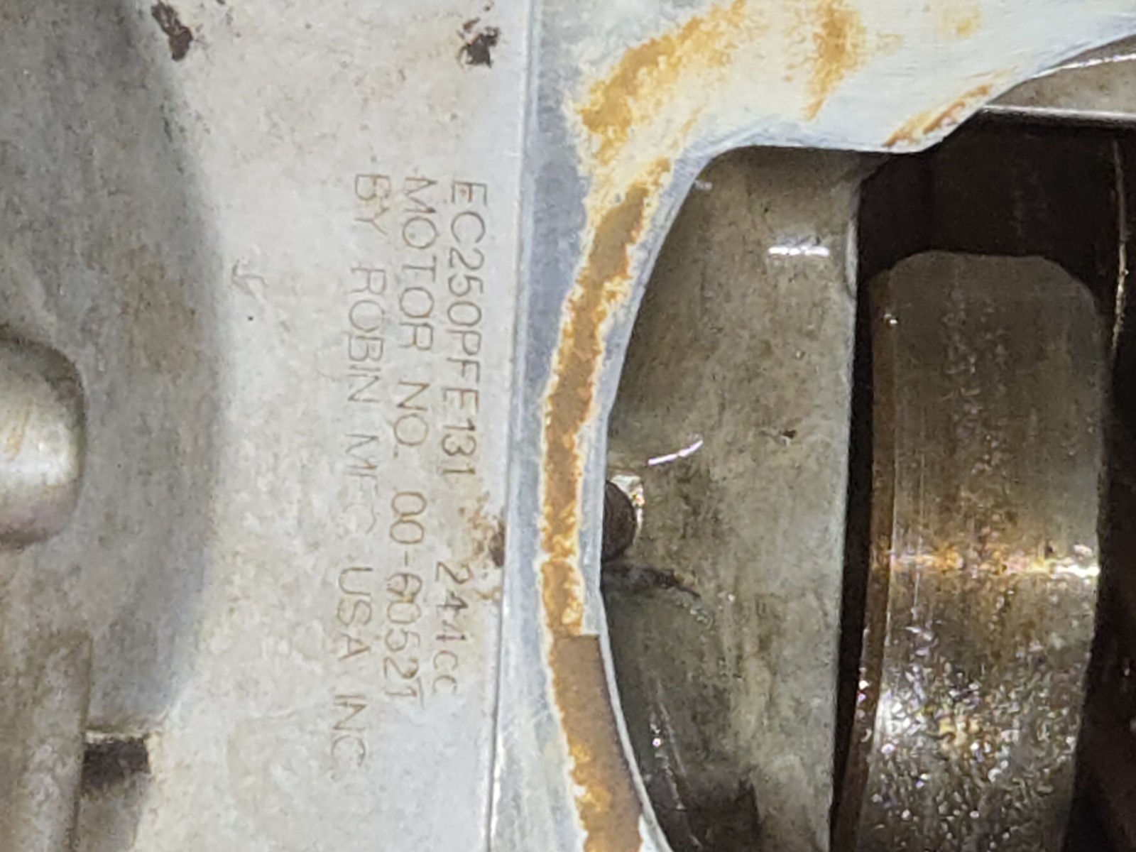 99-06 2000 Trail Blazer 250 OEM Engine Crankcase Crankshaft Crank Bottom End