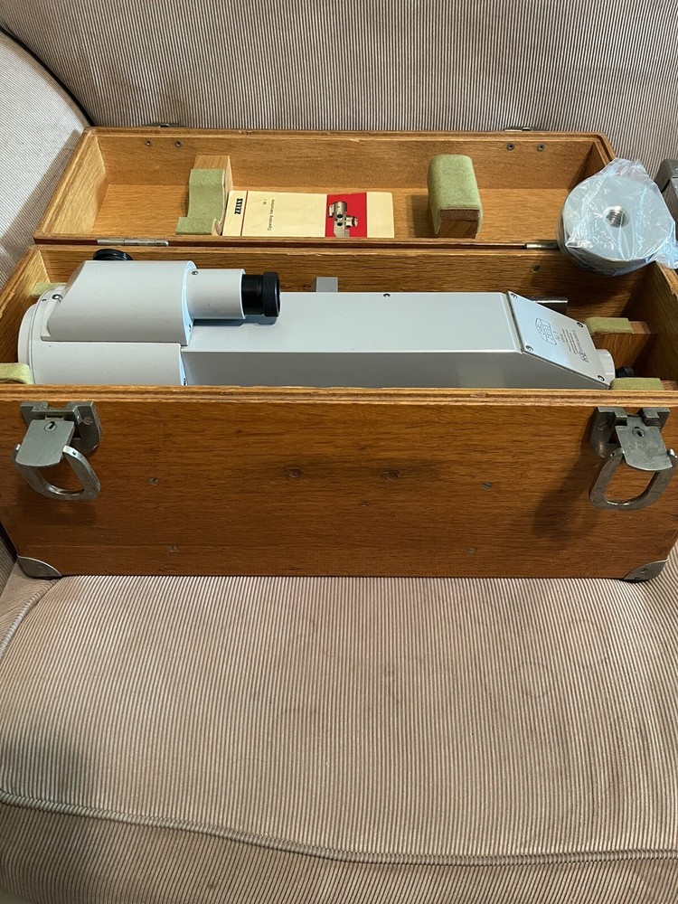Carl Zeiss Ni1