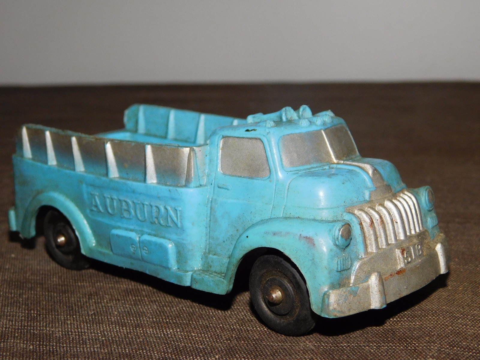 VINTAGE MADE IN USA TOY 5 1/2" LONG RUBBER PLASTIC AUBURN BLUE TRUCK