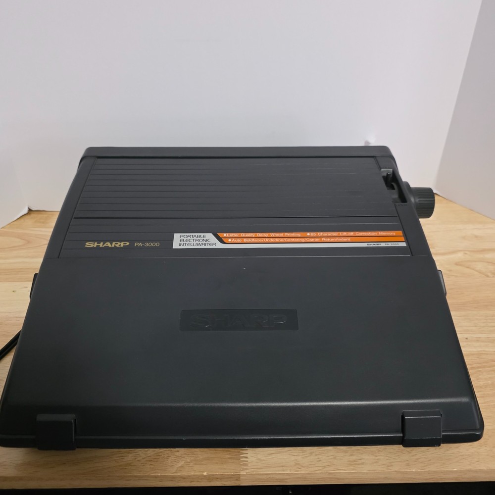 Sharp PA-3000 Electric Typewriter Tested Working Portable Intelliwriter
